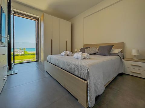 Stile e Comfort sul Mare by Host Hero Apartment in Porto Sant'Elpidio