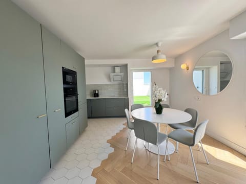 Le Duplex Mitterrand, Centre de Saint Jacques Apartment in Rennes