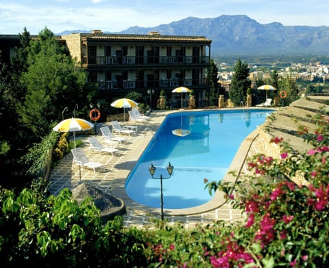 Garden, Pool view, Swimming pool, Swimming pool
