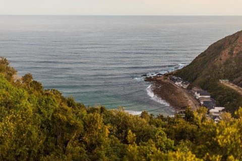 Nearby landmark, Mountain view, Sea view
