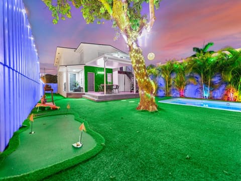 Villa Bonita 6BR Pool Hot Tub Game Room House in Miami