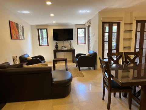 Communal lounge/ TV room, Living room