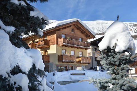 Property building, Winter