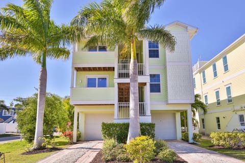 Lime Kiss Unit B House in Bradenton Beach