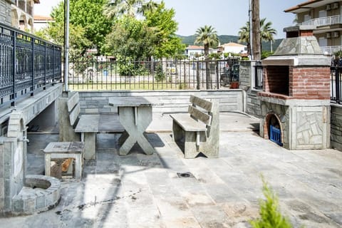 Patio, Day, View (from property/room), Balcony/Terrace, Dining area