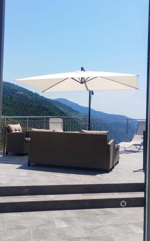 Rosmarino, Cinque Terre Apartment in Cinque Terre