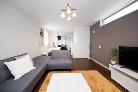 TV and multimedia, Living room, Seating area, furniture