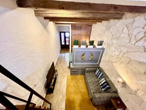 Communal lounge/ TV room, Living room