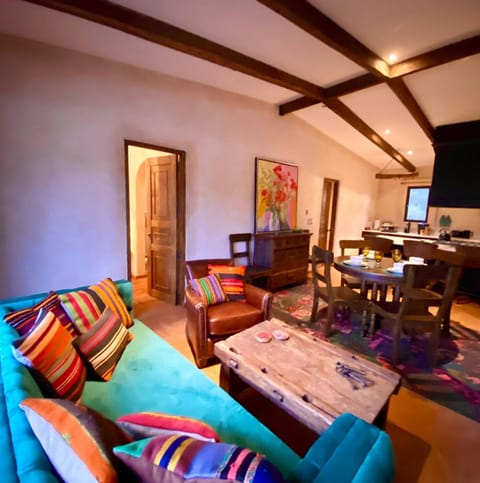 Communal lounge/ TV room, Living room