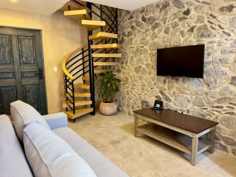 Communal lounge/ TV room, Living room