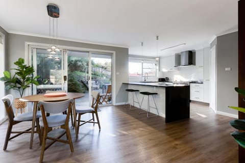 A Whole Lot Of House W/ Dual Living & Library House in Tasmania