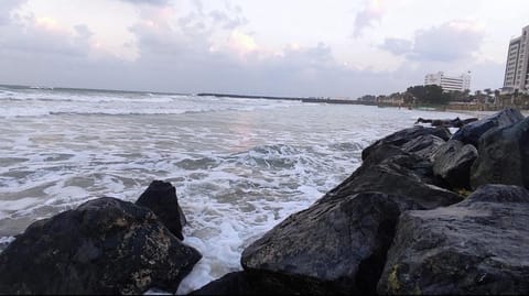 Luluat Alshaati Bed and Breakfast in Ajman