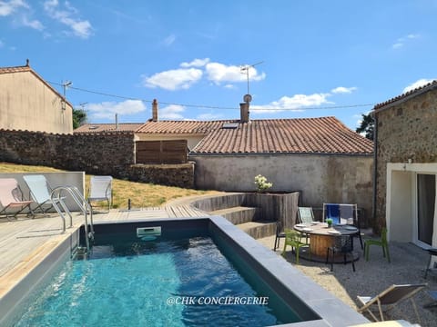 Patio, Garden, Pool view, Swimming pool, sunbed