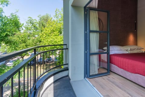 Bed, Day, View (from property/room), Balcony/Terrace, Photo of the whole room, Bedroom