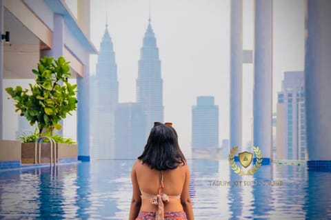 City view, Pool view, Swimming pool