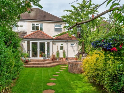 Property building, Spring, Day, Garden, Other, Garden view