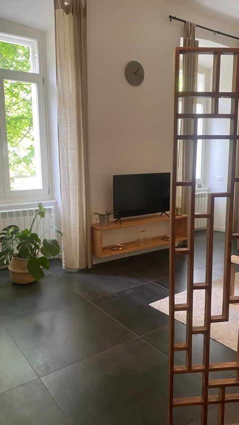 TV and multimedia, Evening entertainment