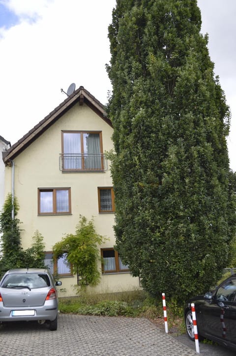 Property building, Parking