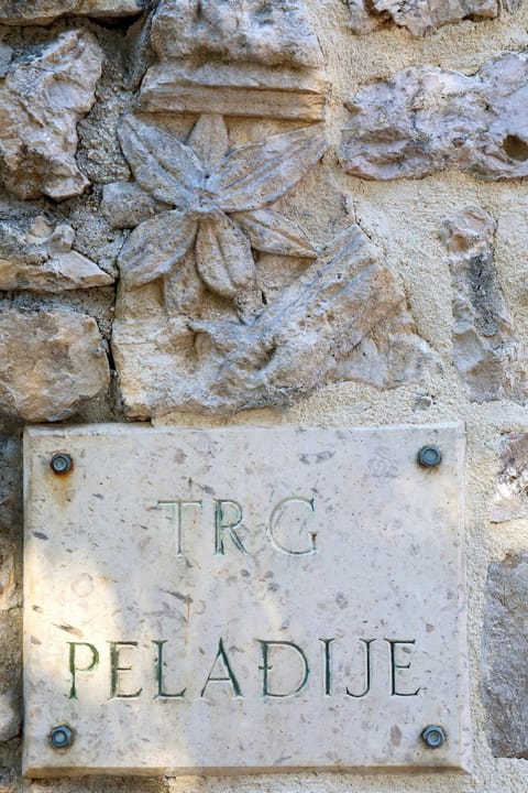 Property logo or sign