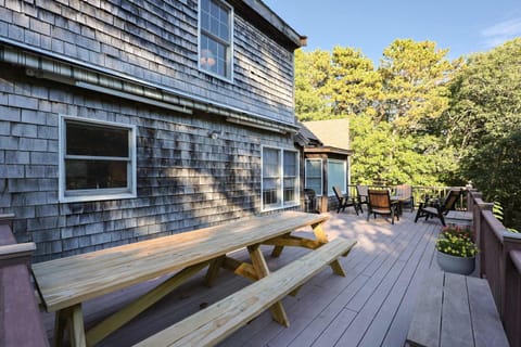 Stay On The Cape Vacation Rentals Cape Cod Getaway Near Beaches & Bike Trail House in North Eastham