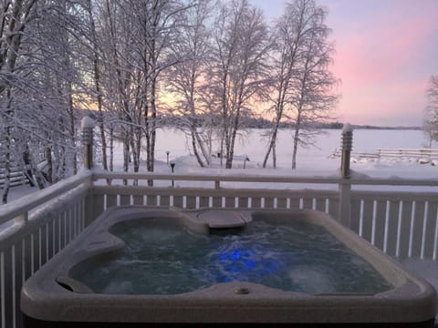 Hot Tub