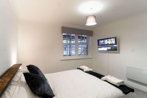 Lovely 2 Bed Harbourside Apartment with Sea Views Apartment in Copeland District