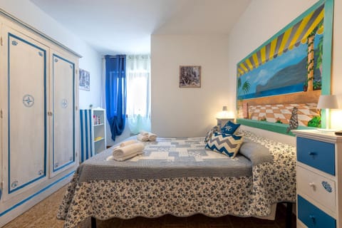 Living room, Bedroom