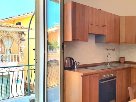 Balcony/Terrace, Kitchen or kitchenette