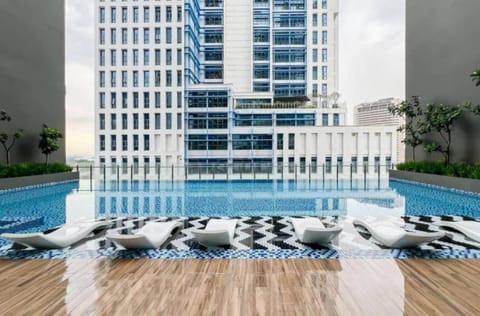 Property building, Swimming pool