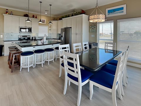 Beach Heaven House in Galveston Island