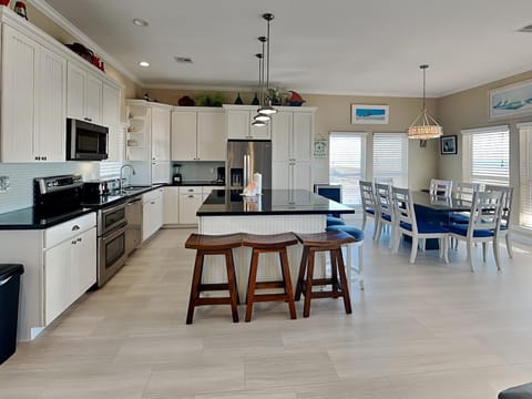 Beach Heaven House in Galveston Island