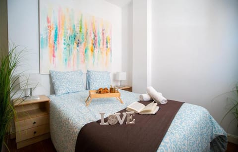 Elite Premium Hideaway with FREE Parking - Malaga Apartment in Malaga