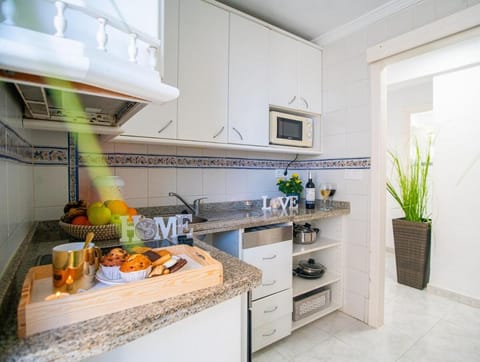 Luxury Sunset Boutique Stay - Fuengirola Beach Apartment in Fuengirola