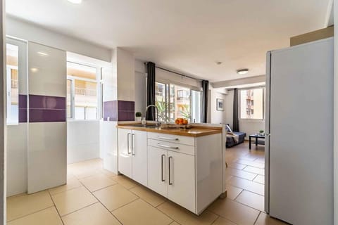 Exclusive Deluxe Apartment - Fuengirola Beachfront Apartment in Fuengirola