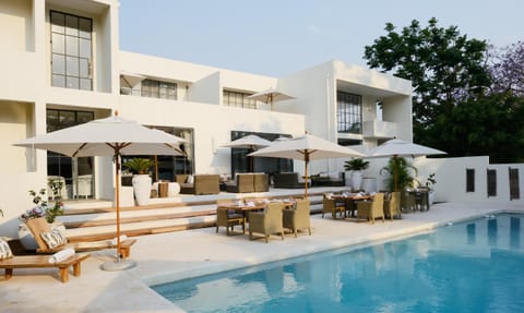 Property building, Restaurant/places to eat, Swimming pool