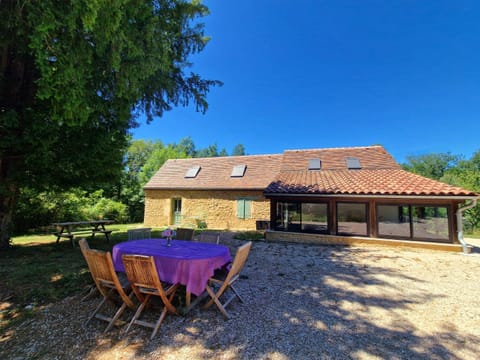 Facade/entrance, Garden, Dining area
