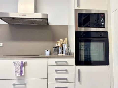 Casa Piscina & Sol House in Vigo