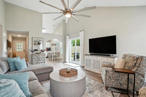 Sea Horse Cove In Green Acres 7miles to Beach House in Wright