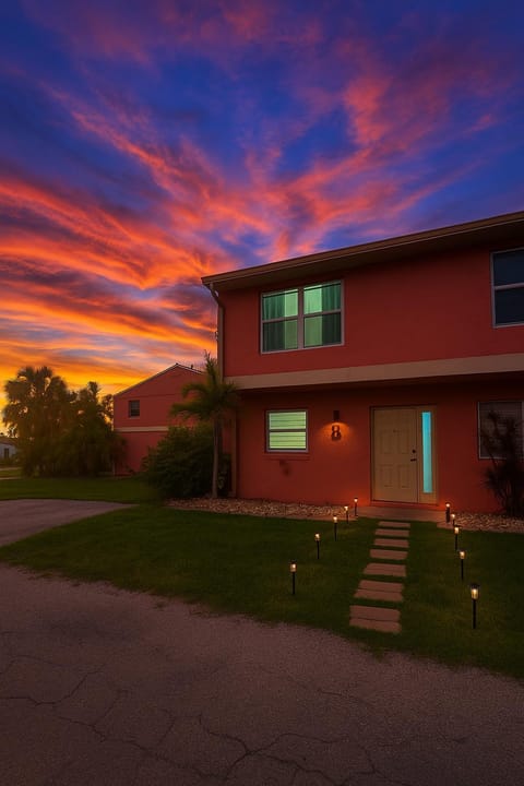 Tropical Breeze Retreat House in Iona