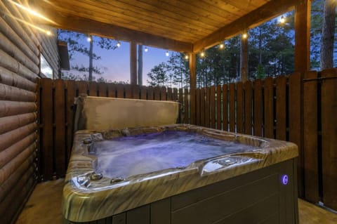 Hot Tub, View (from property/room), Seating area