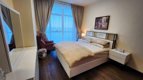 sea view luxurious holiday homes Apartment in Ajman