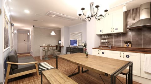 Living room, Seating area, Dining area