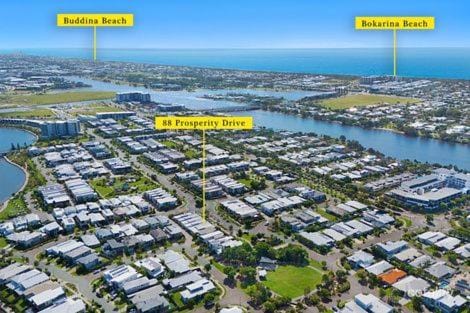 Neighbourhood, Bird's eye view