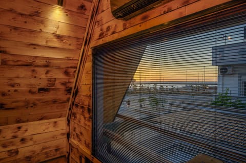 A-Home Villa, Private Pool & Jetted Tub Oasis House in Heraklion