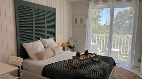 Bed, Bedroom, Pool view
