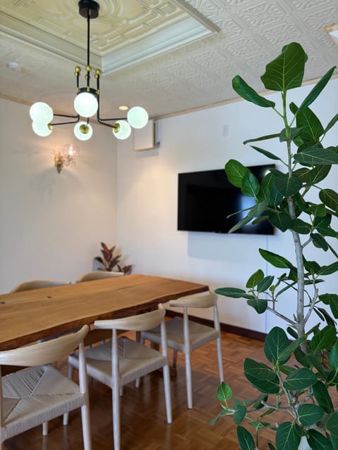 TV and multimedia, Dining area