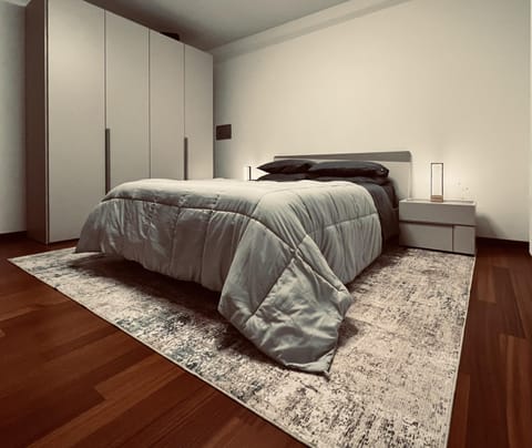 Bed, Bedroom, wardrobe