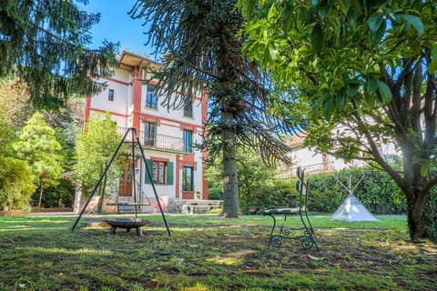 Property building, Garden, Garden view