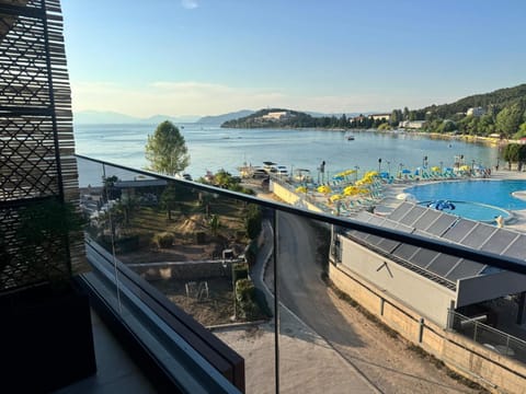 Grand Lake View Apartment Apartment in Municipality of Ohrid, North Macedonia