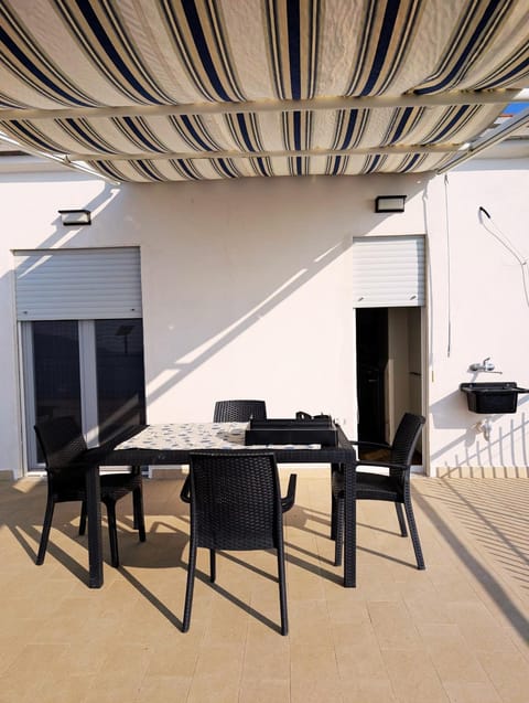 Patio, Balcony/Terrace, Dining area